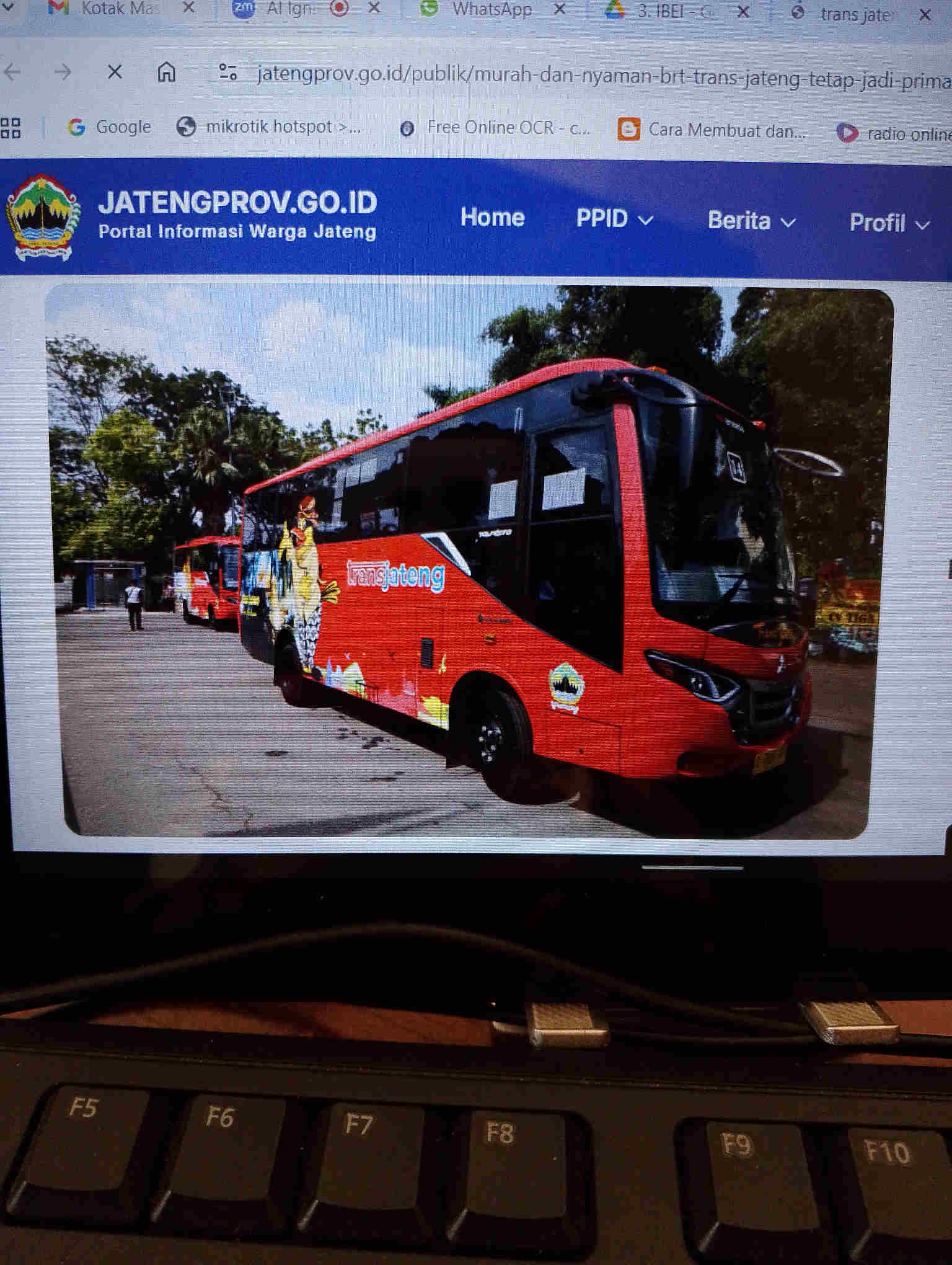 Gambar aduan
